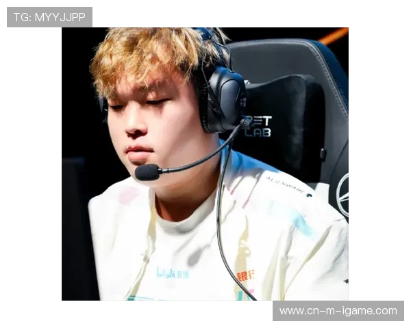 《Bin领衔上单崛起解析：如何在职业赛场中稳居顶尖位置》